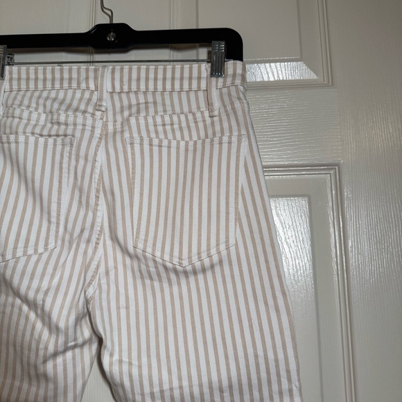 Abercrombie & Fitch Beige and White Striped Wide Leg Jeans Size 28/6 - Picture 6 of 9
